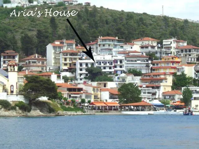 Aria's House & *