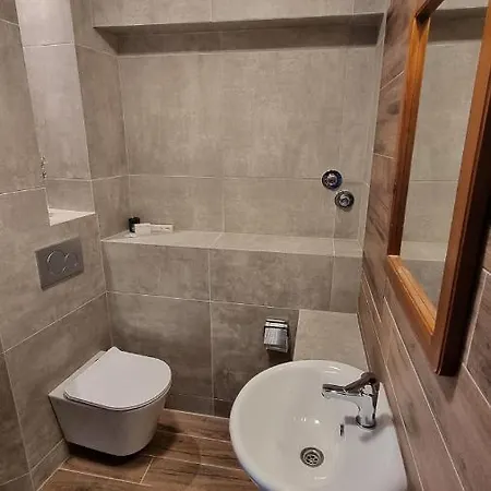 Aria's House & Apartment Neos Marmaras