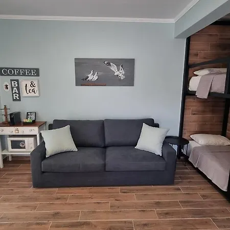 Aria's House & Apartment *