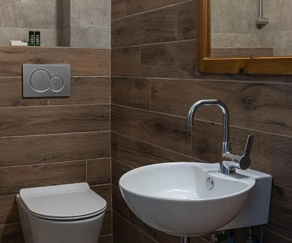 Aria's House & Appartamento Neos Marmaras